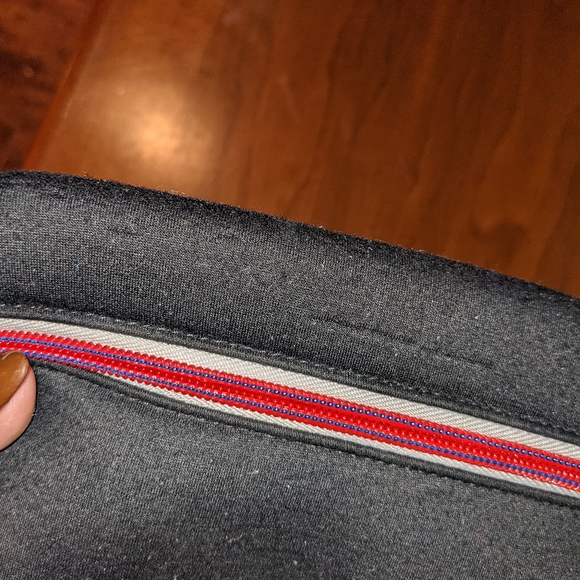 Champion Sling Bag or Fanny Pack - Picture 12 of 13